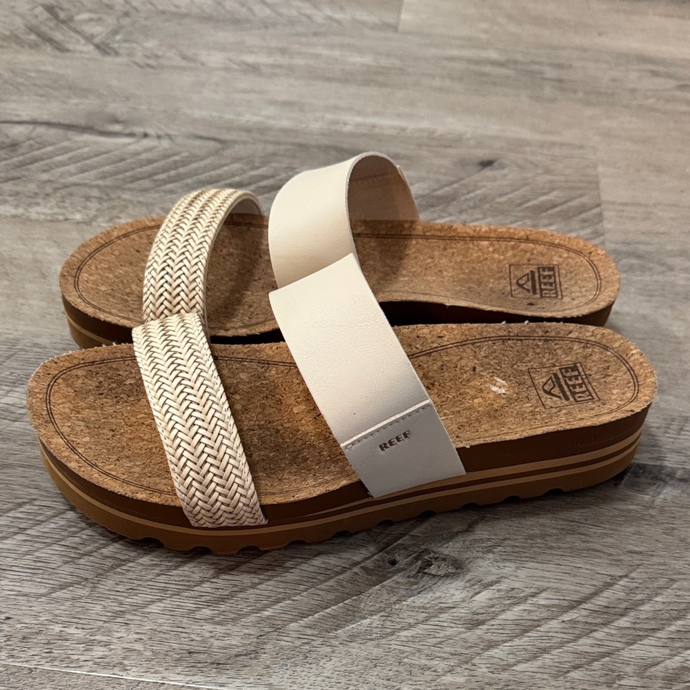 Reef Women's Cream and Brown Sandals